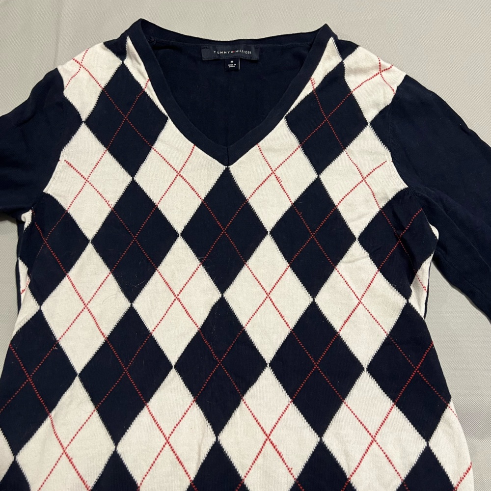 Tommy Hilfiger sweater